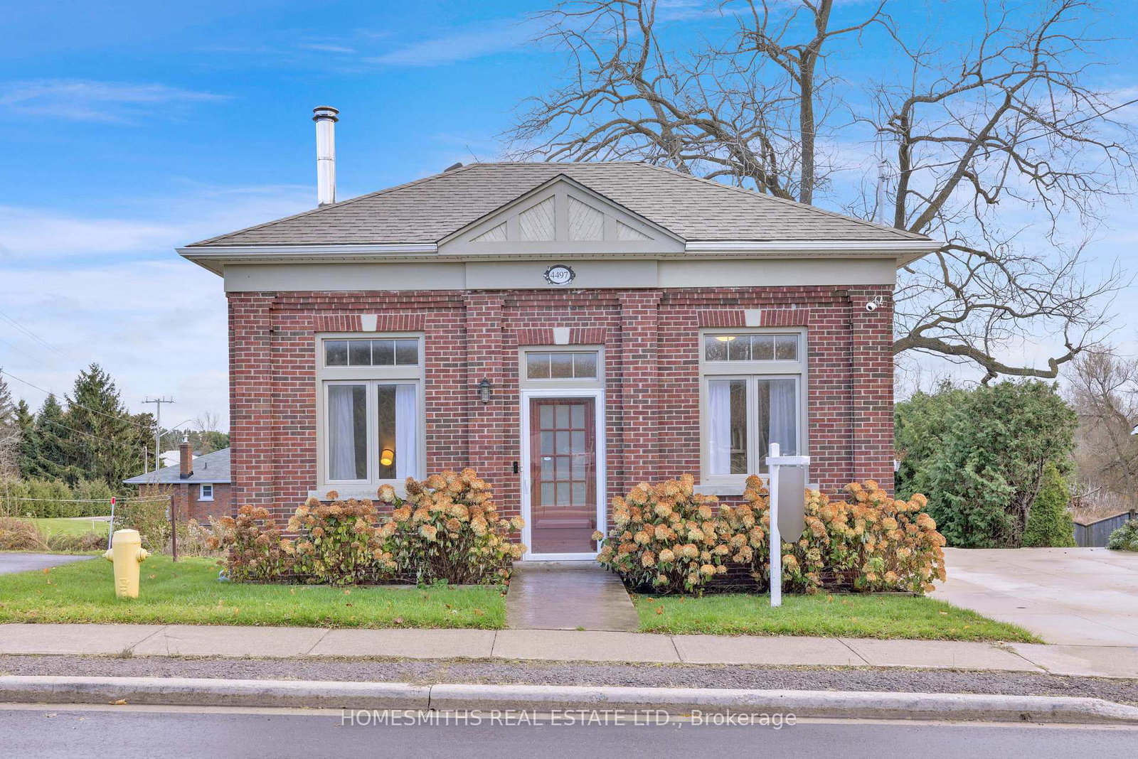 4497-highway-2-highway-clarington-ontario-e12584254