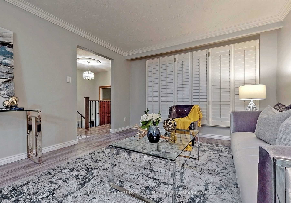 69-fred-bland-crescent-scarborough-ontario-e12584270