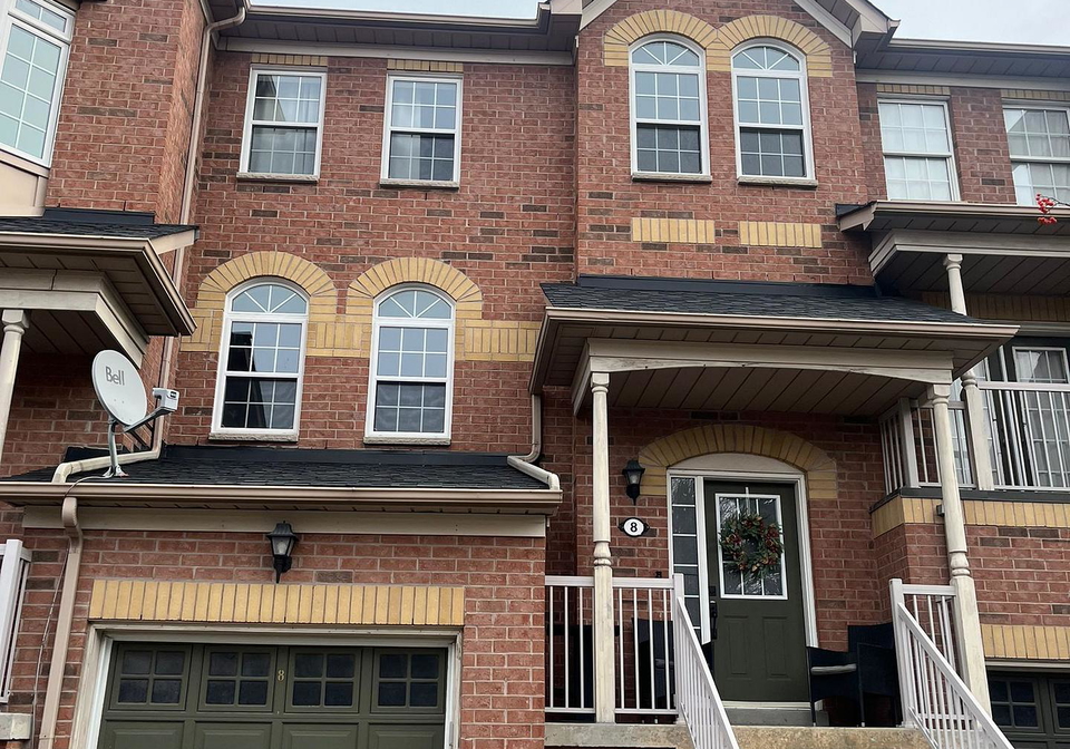 575-steeple-hill-pickering-ontario-e12585552