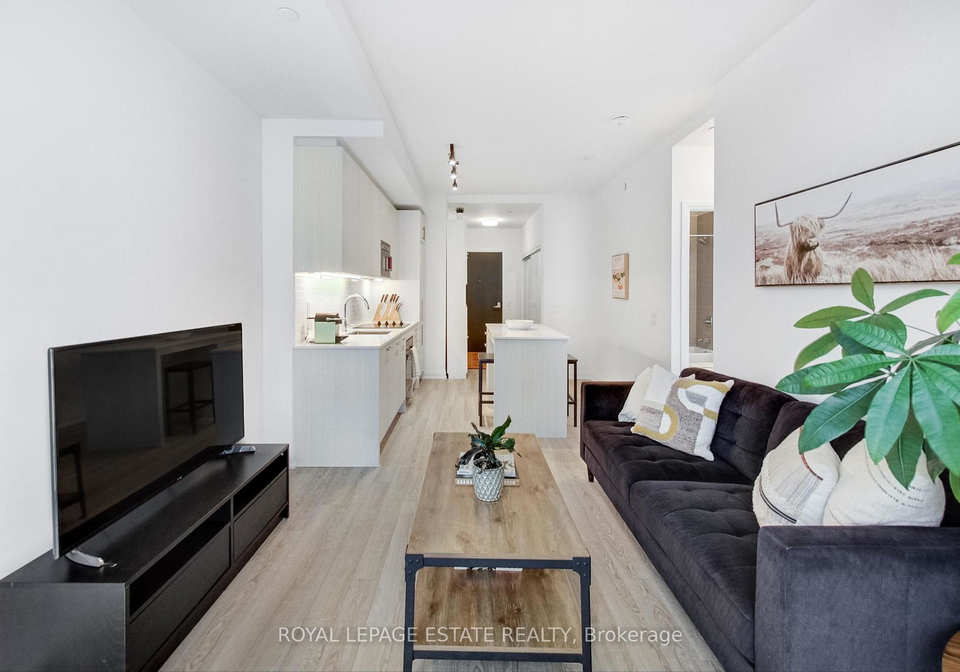 286-main-street-toronto-ontario-e12586658