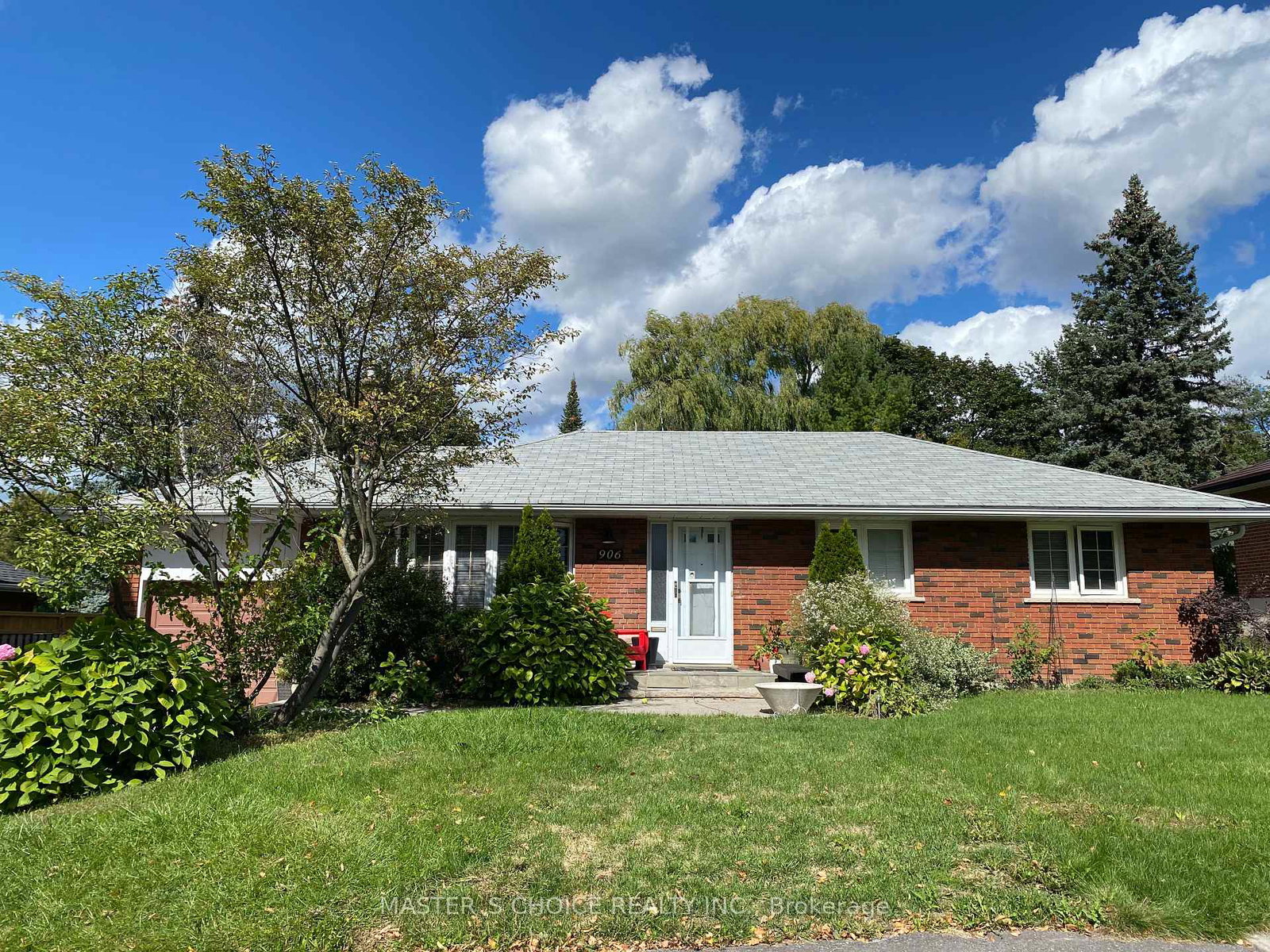 906-walnut-street-w-whitby-ontario-e12586906