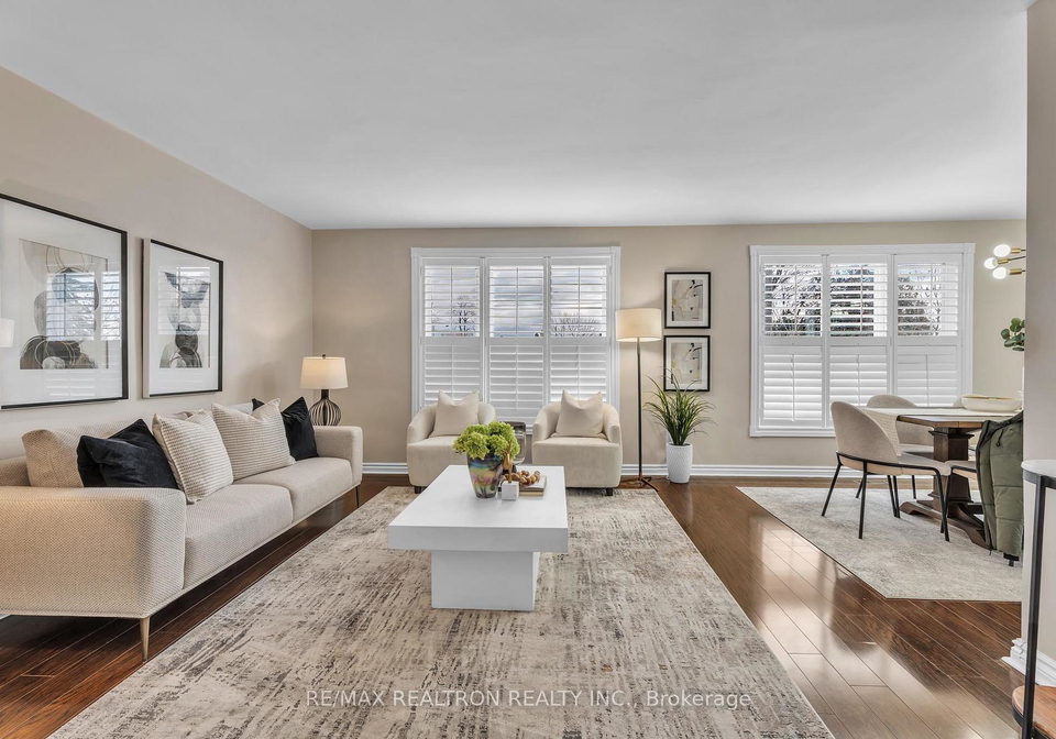 61-bailey-crescent-scarborough-ontario-e12587072