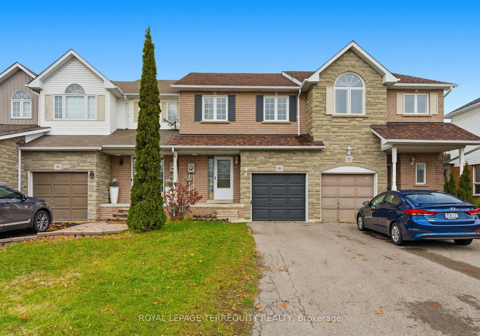 18-wade-square-clarington-ontario-e12587114