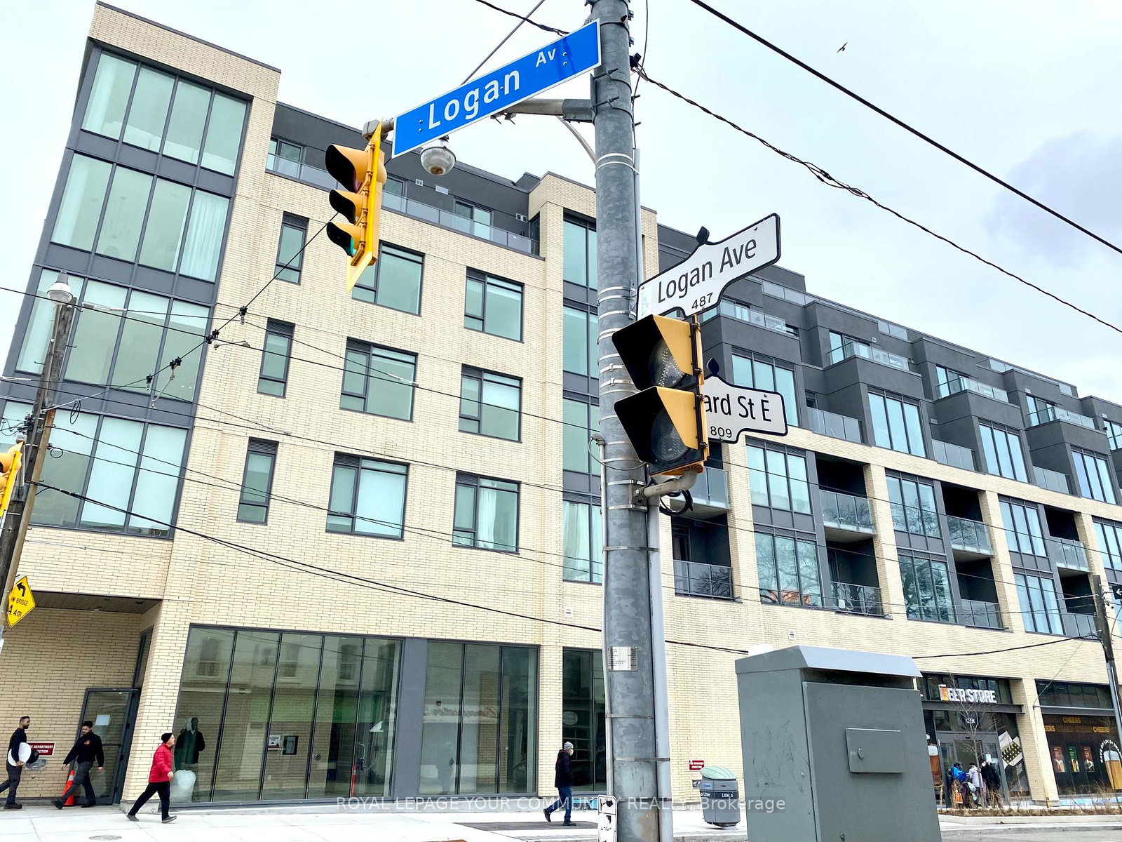 495-logan-avenue-toronto-ontario-e12587532