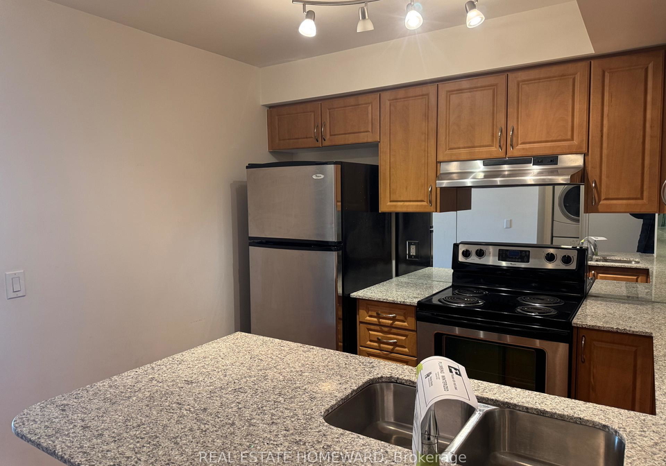 60-fairfax-crescent-scarborough-ontario-e12588262