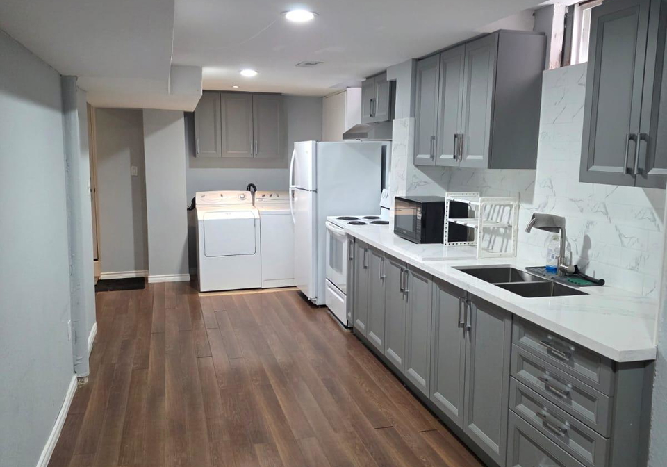 52-littles-road-scarborough-ontario-e12589382