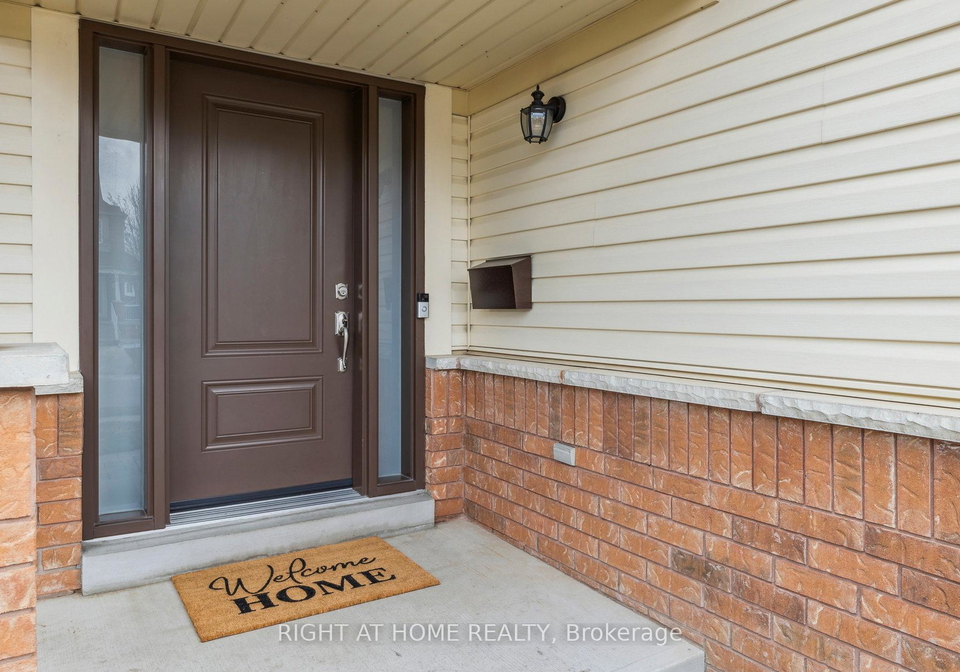 92-longueuil-place-whitby-ontario-e12589970