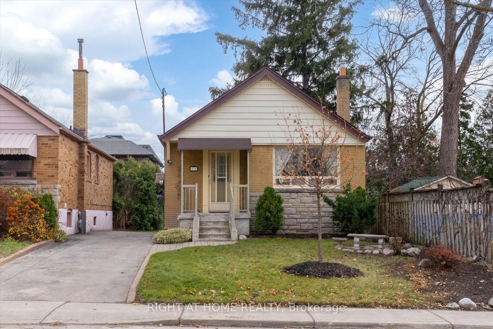17-yardley-avenue-east-york-ontario-e12592966