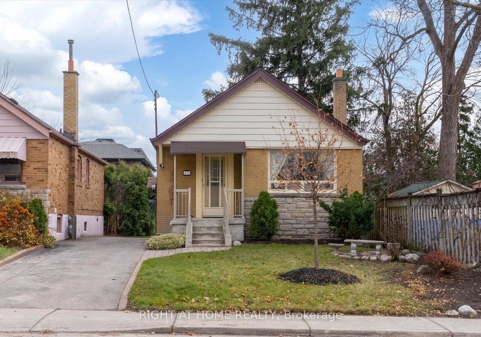 17-yardley-avenue-east-york-ontario-e12592966