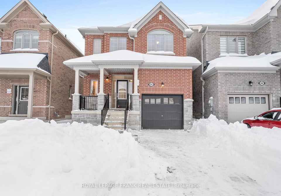 92-robin-trail-scugog-ontario-e12593776