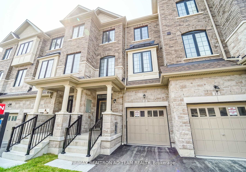 13-hallmark-way-whitby-ontario-e12593950