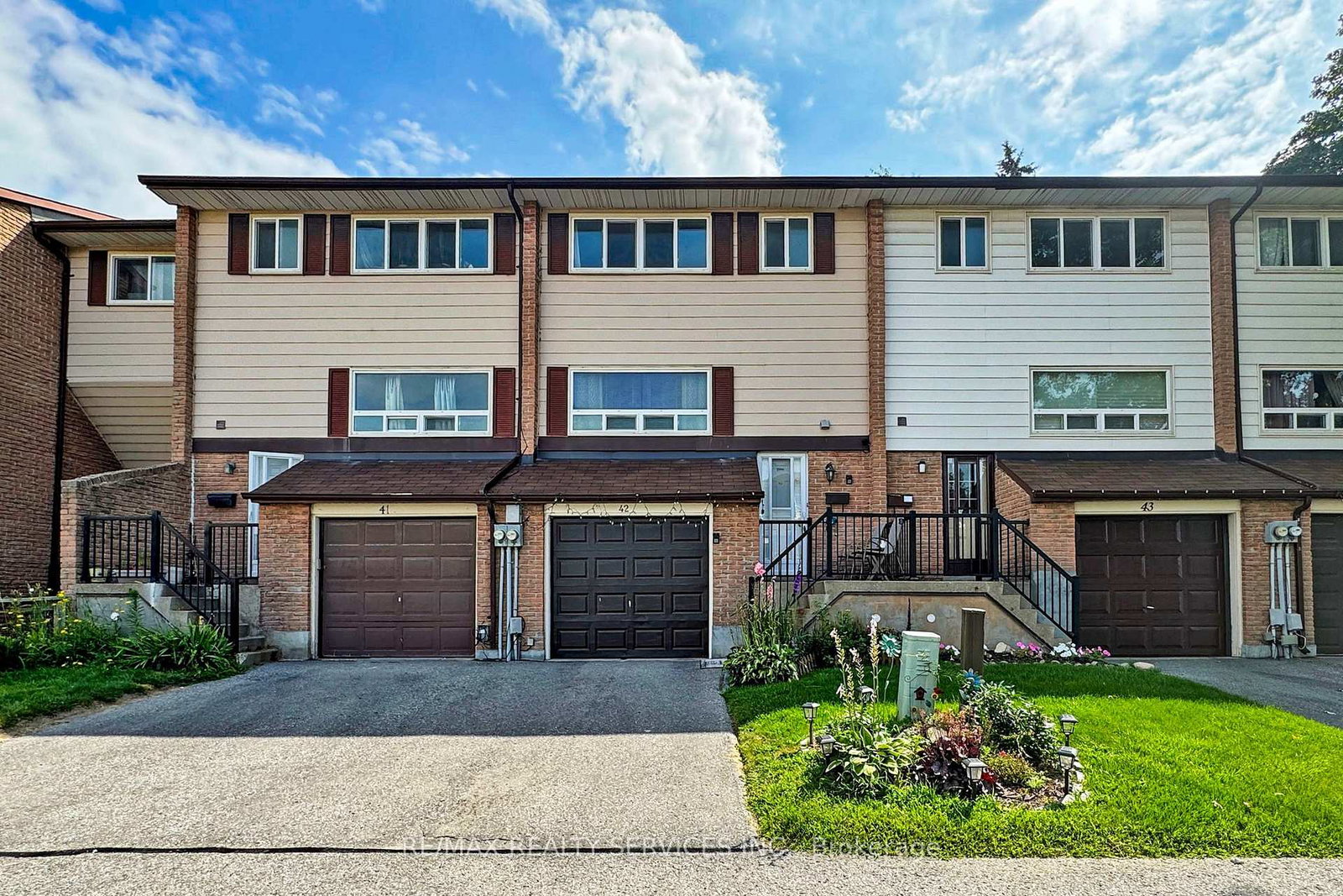 321-blackthorn-street-oshawa-ontario-e12593978