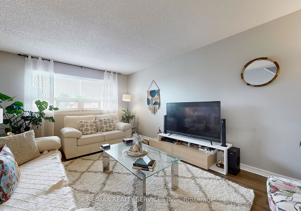 321-blackthorn-street-oshawa-ontario-e12593978