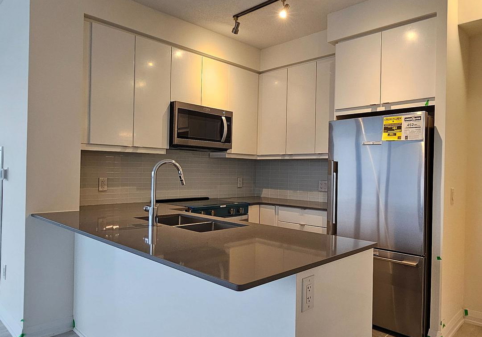 3260-sheppard-avenue-e-scarborough-ontario-e12594480