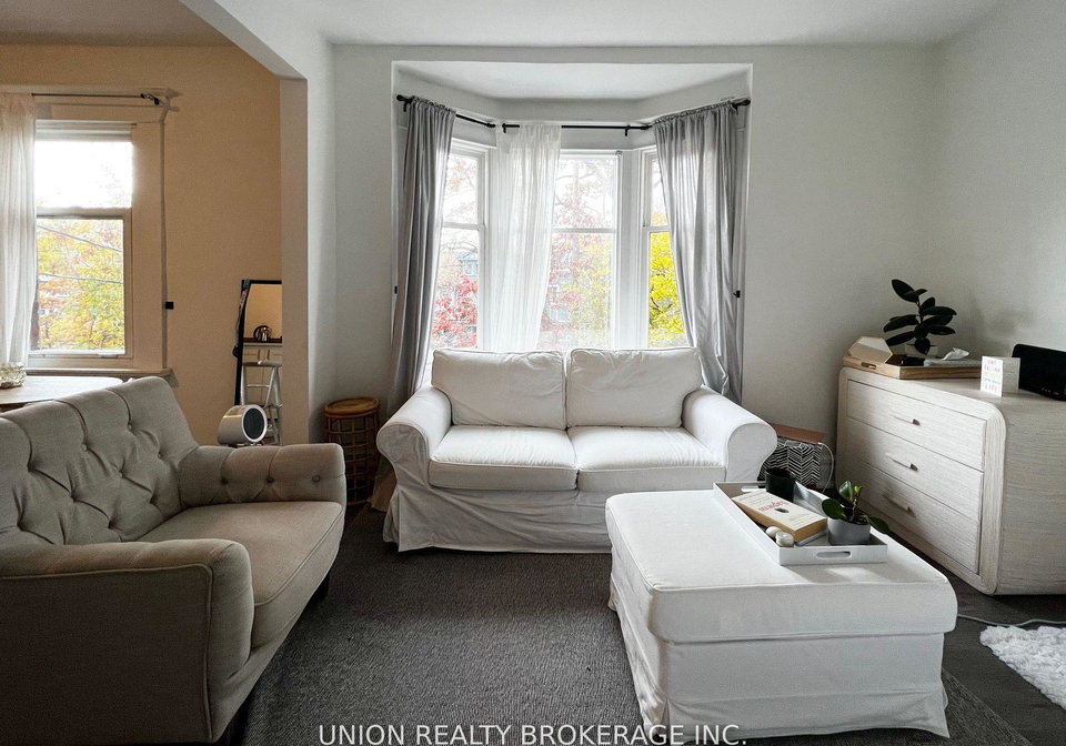 33-balsam-avenue-toronto-ontario-e12594998