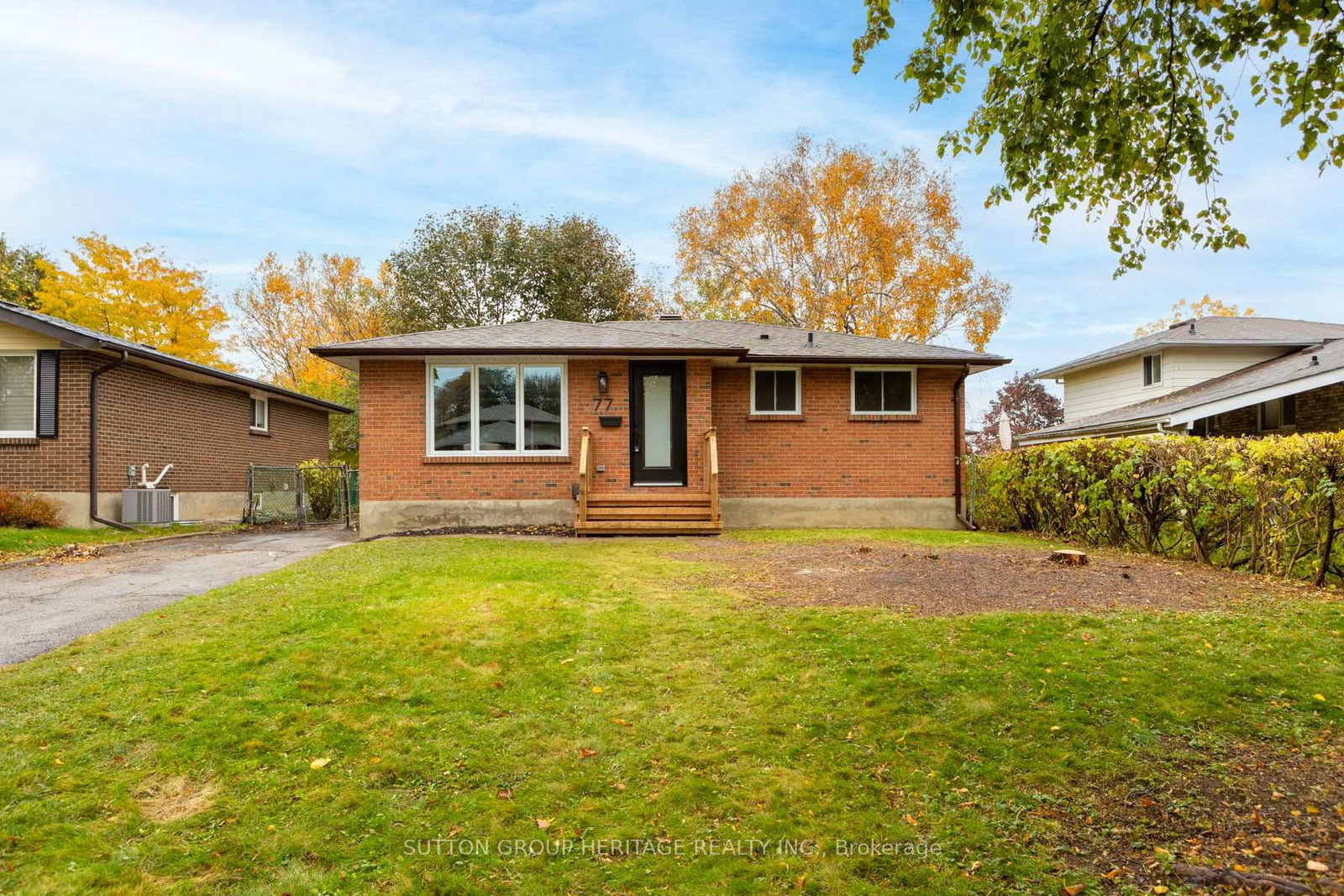 77-claymore-crescent-oshawa-ontario-e12595012