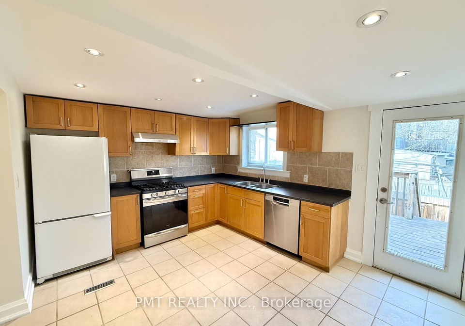 1164-queen-street-e-toronto-ontario-e12595440
