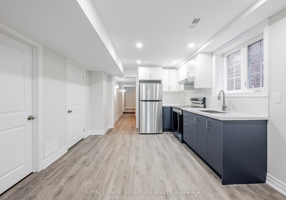 93-sandown-avenue-scarborough-ontario-e12595882