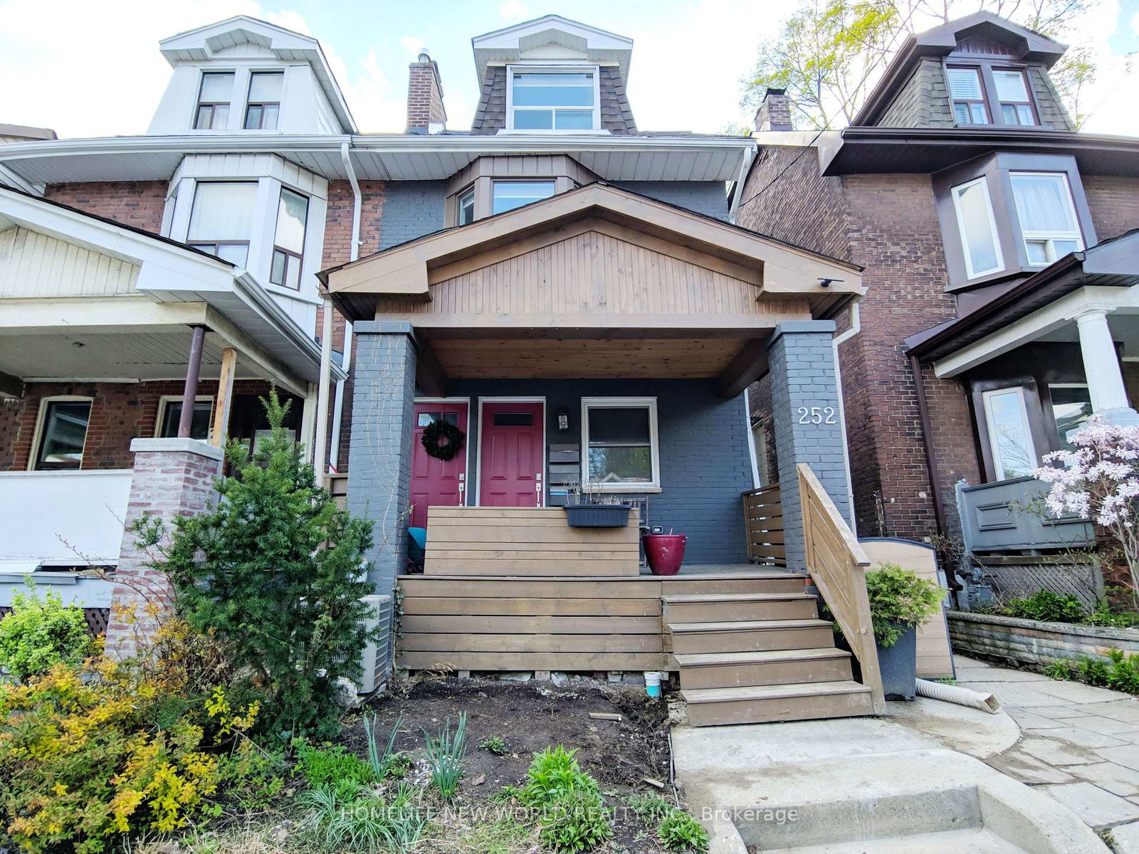 252-greenwood-avenue-toronto-ontario-e12596072
