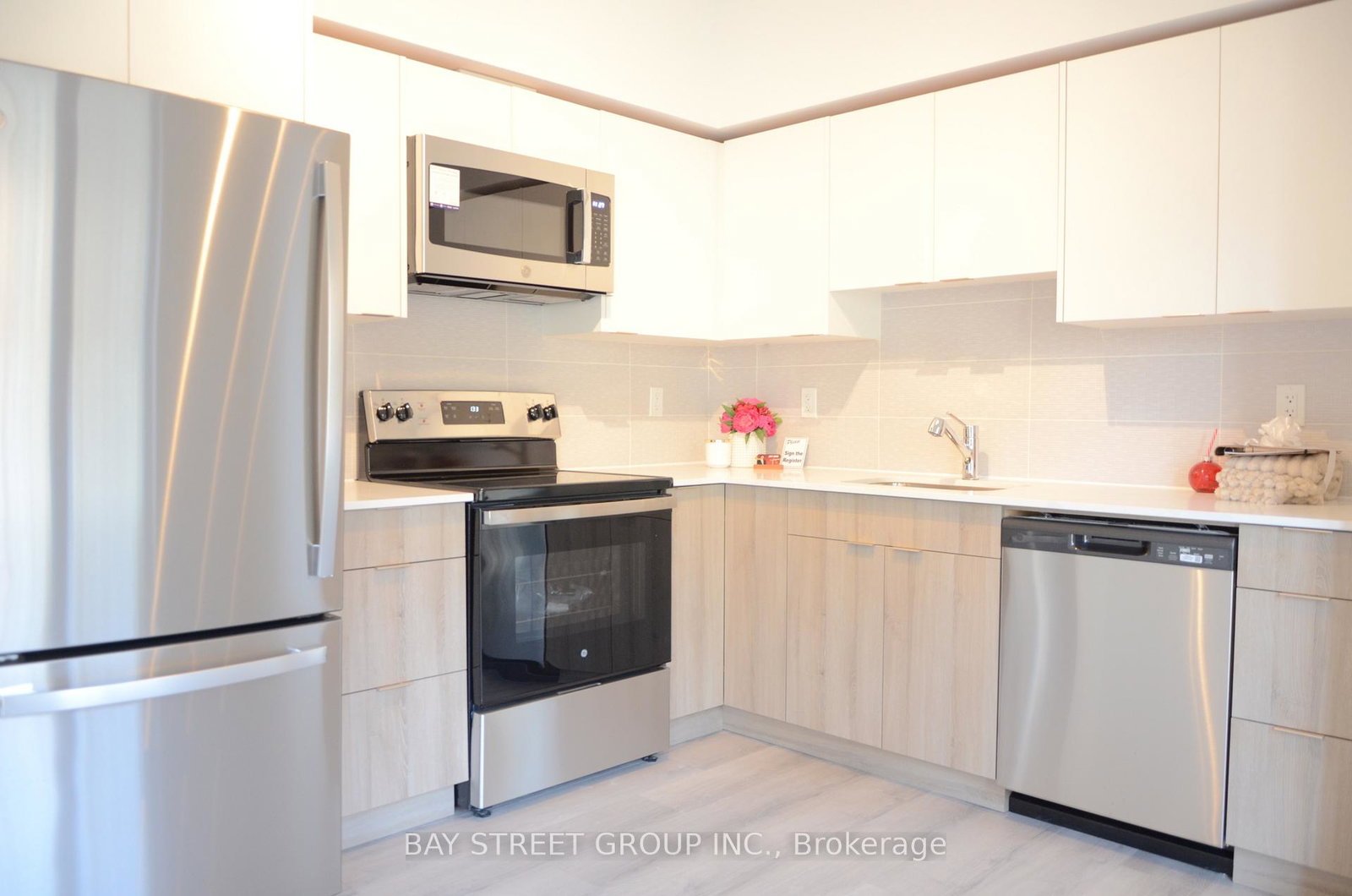 33-calamint-lane-scarborough-ontario-e12596600