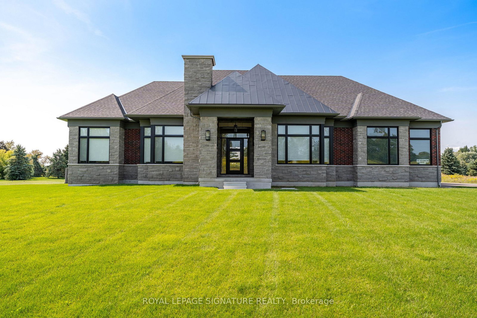 10-franklin-crescent-whitby-ontario-e12597062