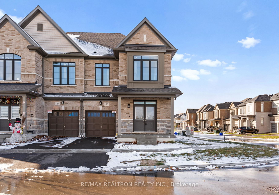 15-waterfront-crescent-whitby-ontario-e12597188
