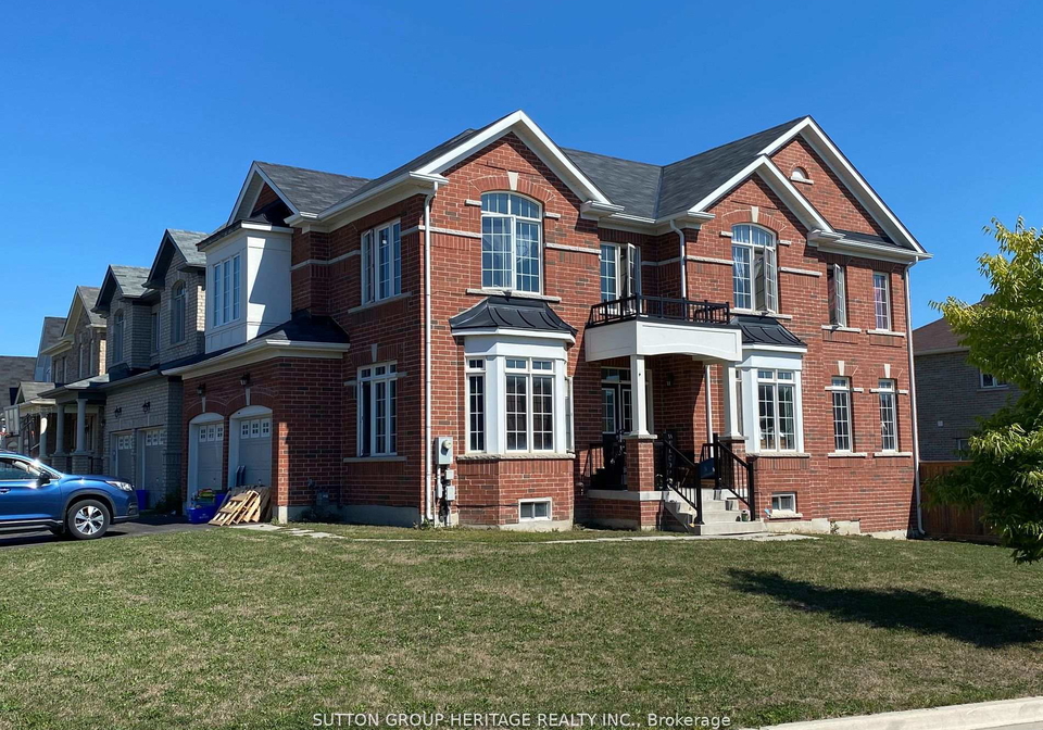 114-noden-crescent-clarington-ontario-e12597246