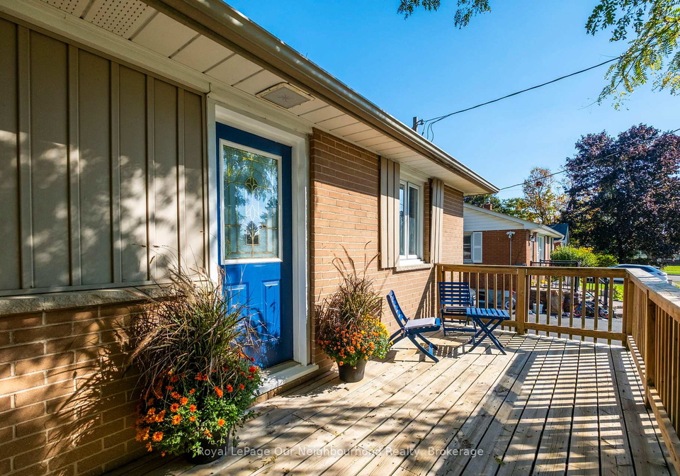 205-lee-avenue-whitby-ontario-e12597388