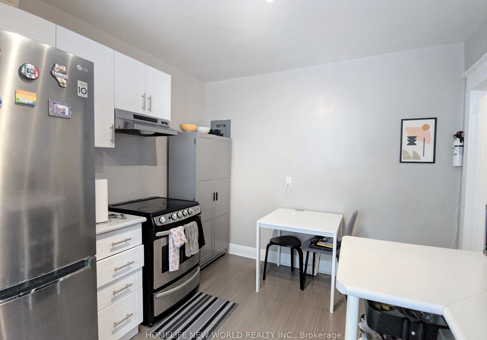 566-glebeholme-boulevard-east-york-ontario-e12597482