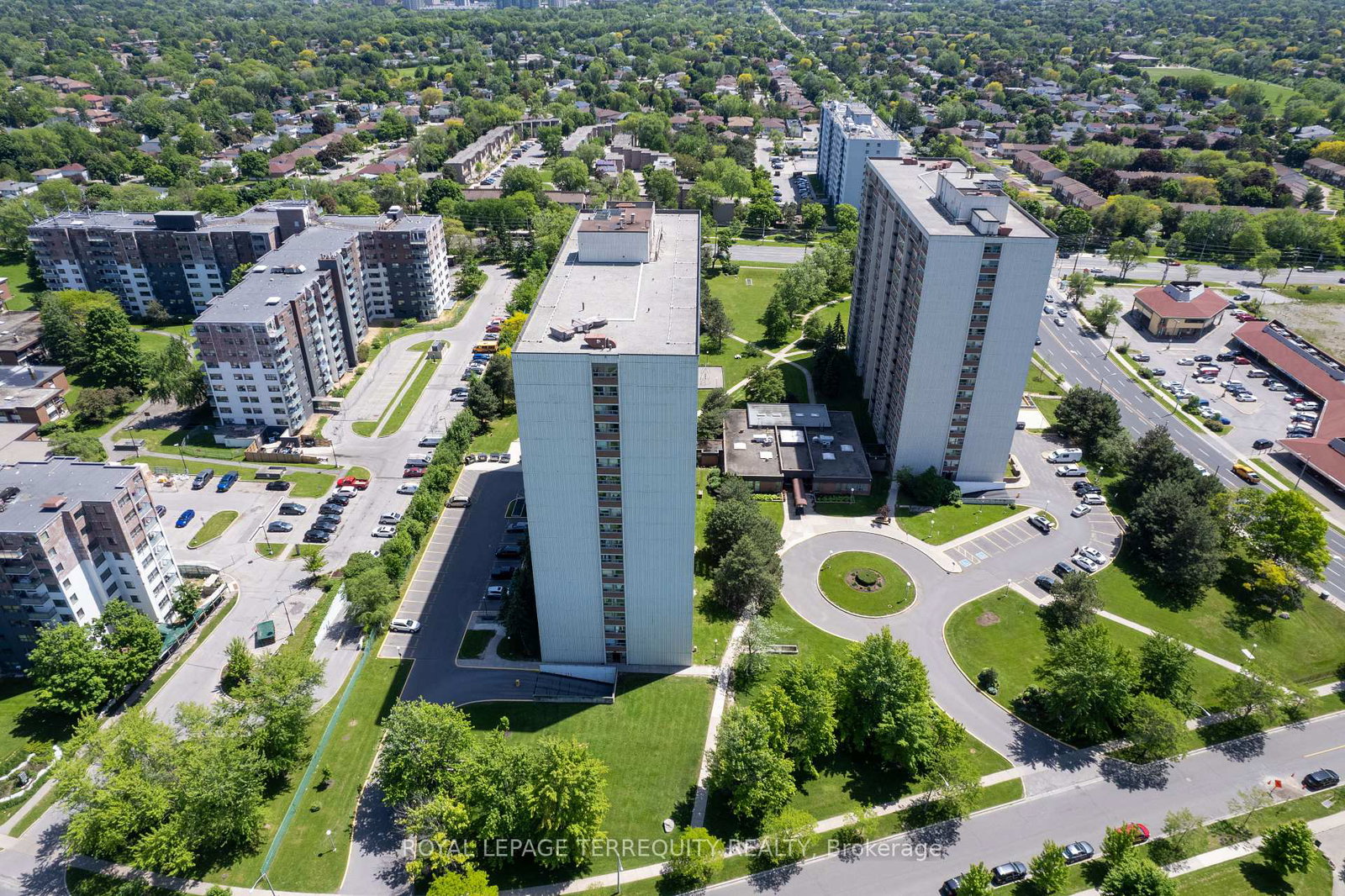 25-silver-springs-boulevard-scarborough-ontario-e12598406