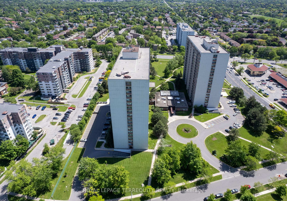 25-silver-springs-boulevard-scarborough-ontario-e12598406