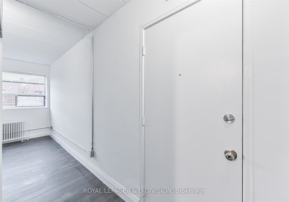 325-sammon-avenue-east-york-ontario-e12598534