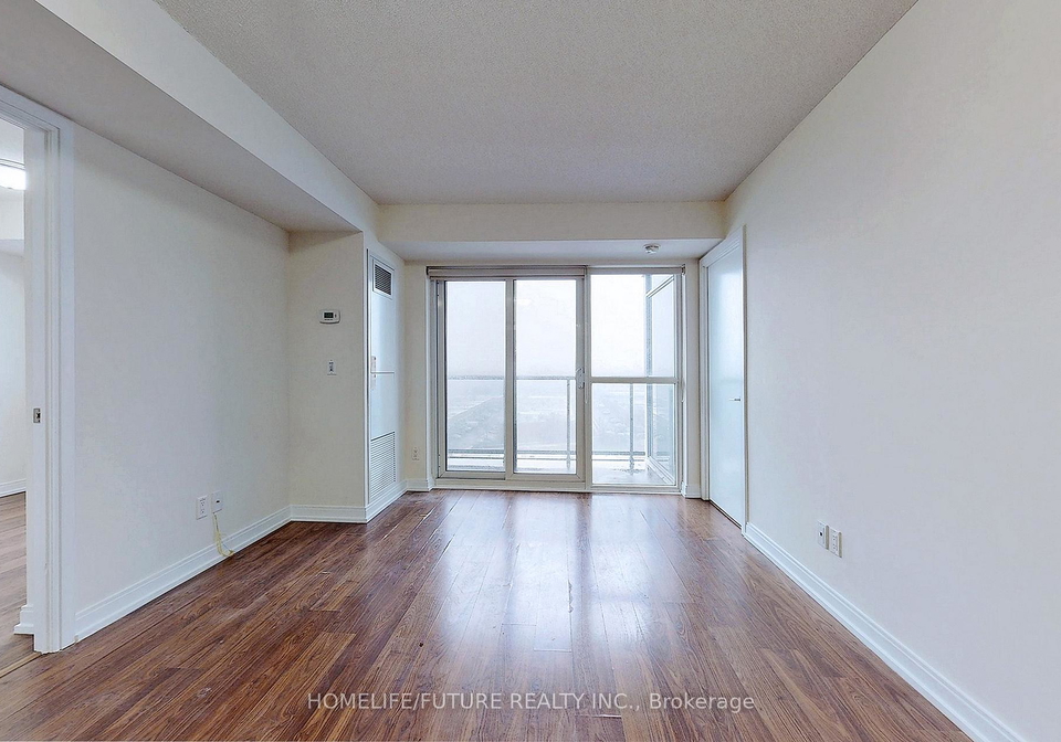 181-village-green-square-scarborough-ontario-e12599784