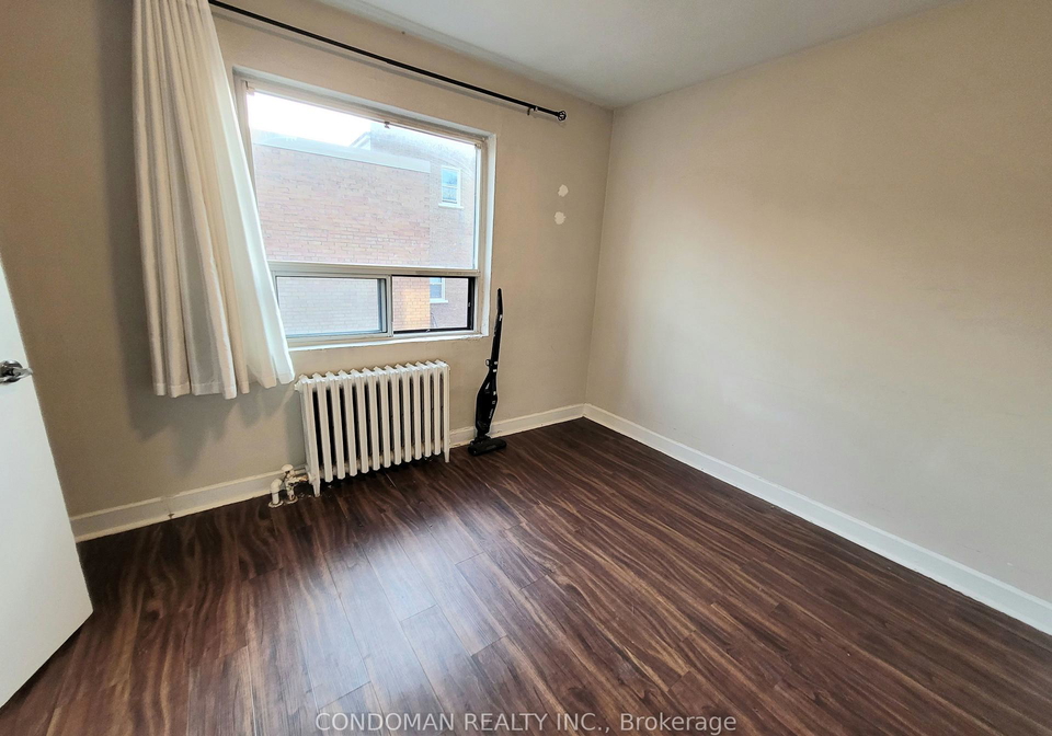 852-broadview-avenue-east-york-ontario-e12599832
