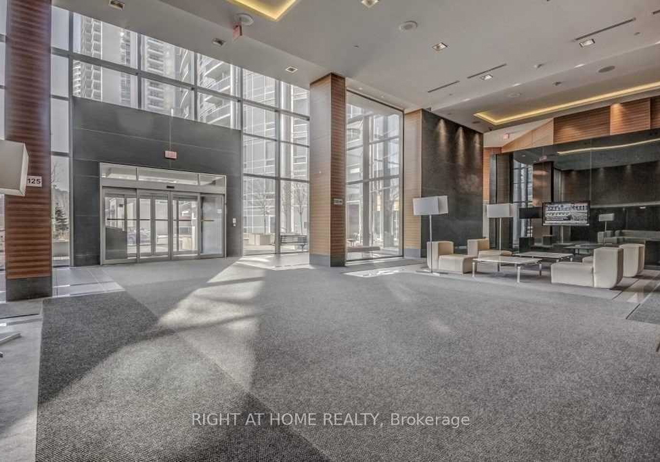 125-village-green-square-scarborough-ontario-e12599912