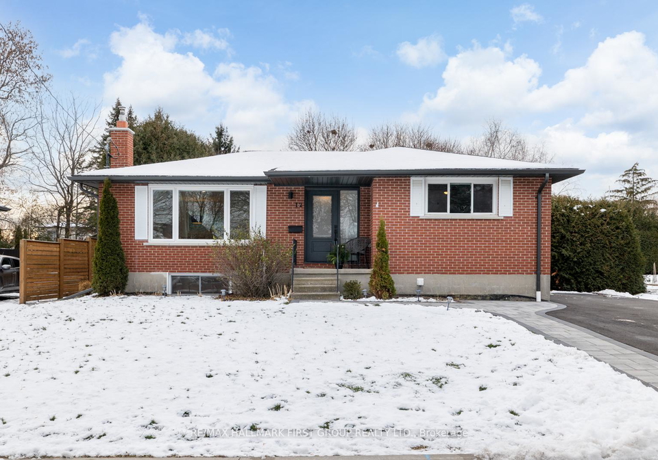 12-lambs-lane-clarington-ontario-e12600362