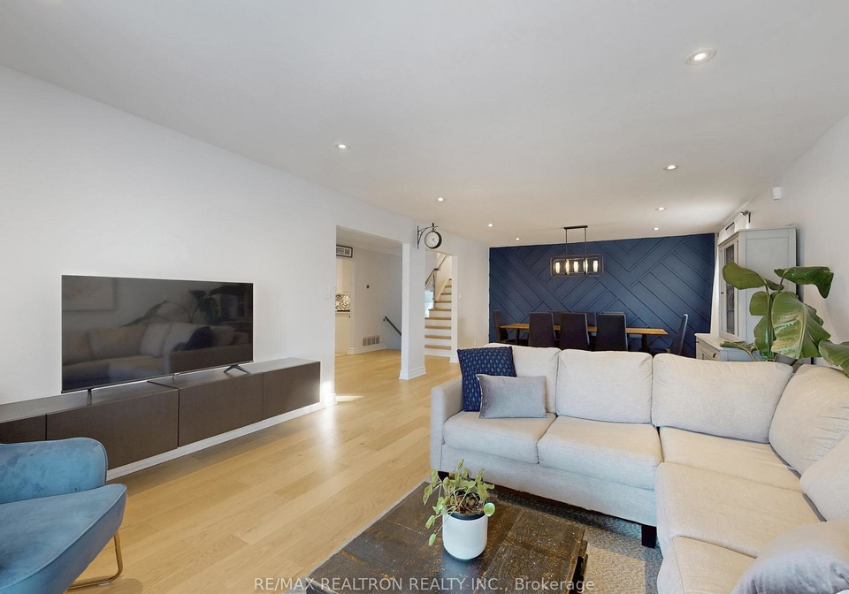 40-eastlea-crescent-scarborough-ontario-e12602134