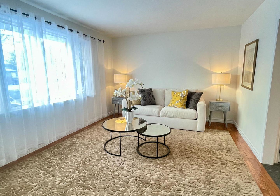 1707-dufferin-street-whitby-ontario-e12605830
