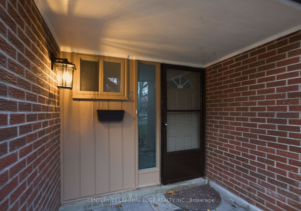 1310-fieldlight-boulevard-pickering-ontario-e12607188