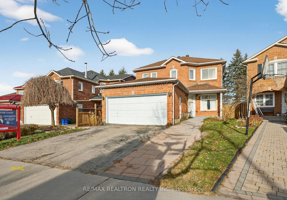 1622-hollyhedge-drive-pickering-ontario-e12608776