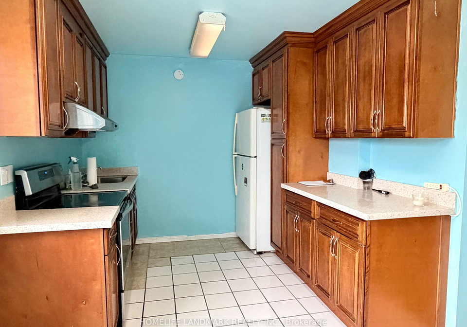 258-sprucewood-court-n-scarborough-ontario-e12608908