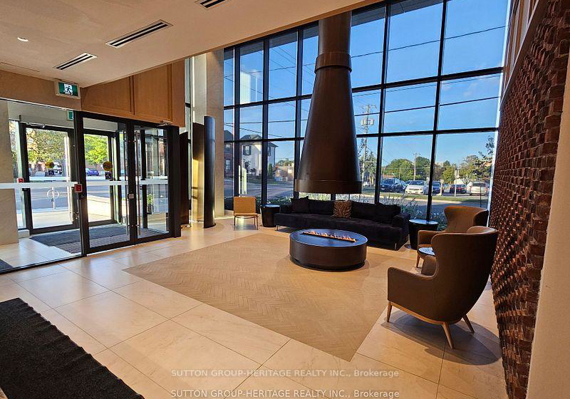 201-brock-street-s-whitby-ontario-e12609414