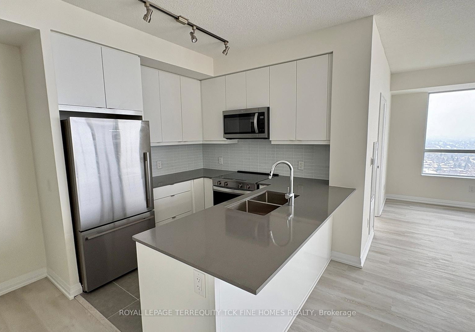 3270-sheppard-avenue-e-scarborough-ontario-e12609846