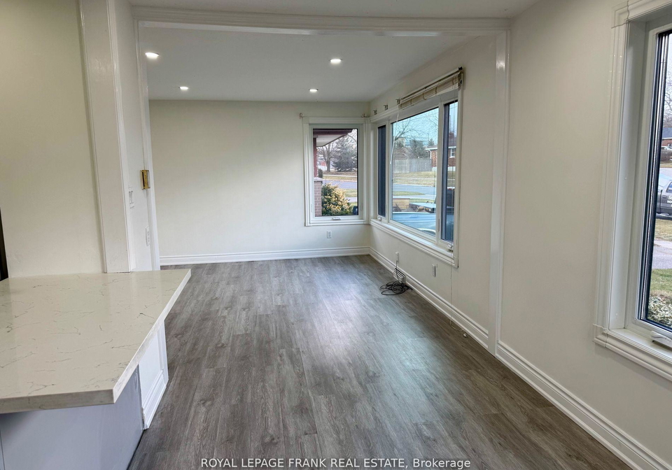 181-southlawn-avenue-oshawa-ontario-e12610078