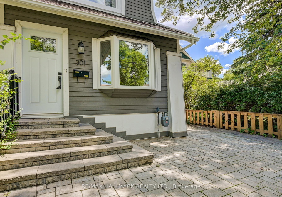 301-silver-birch-avenue-toronto-ontario-e12610414