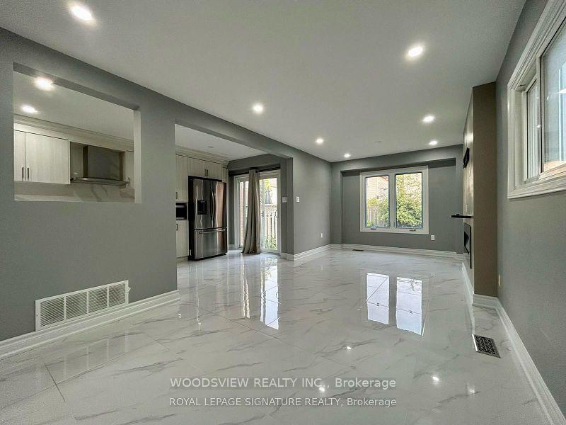 1176-beaver-valley-crescent-oshawa-ontario-e12611400