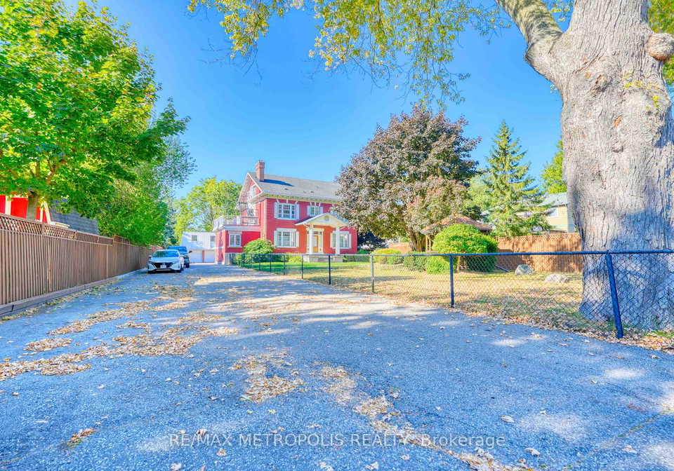 1110-simcoe-street-s-oshawa-ontario-e12611412