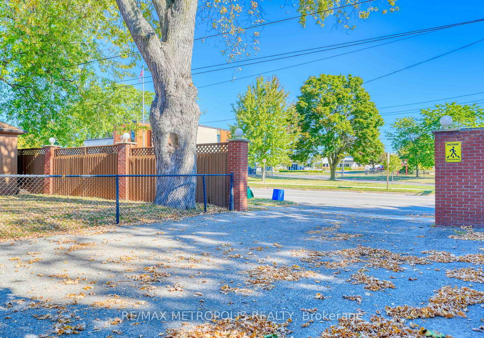 1110-simcoe-street-s-oshawa-ontario-e12611412