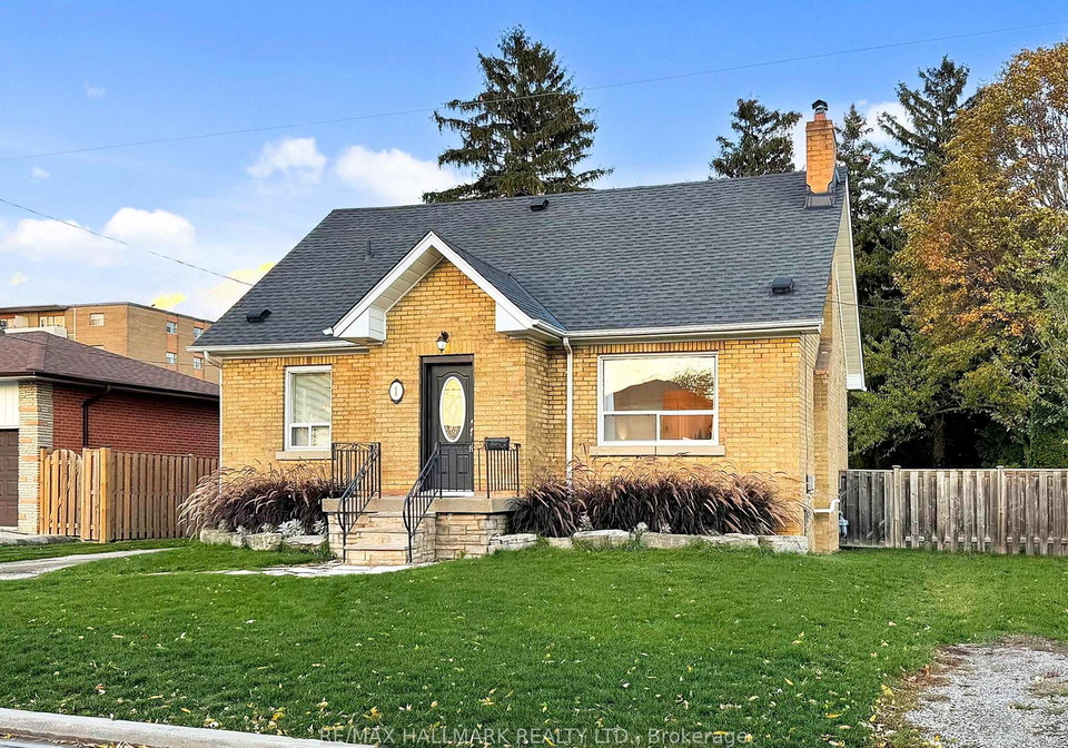 1-andrew-avenue-scarborough-ontario-e12612174