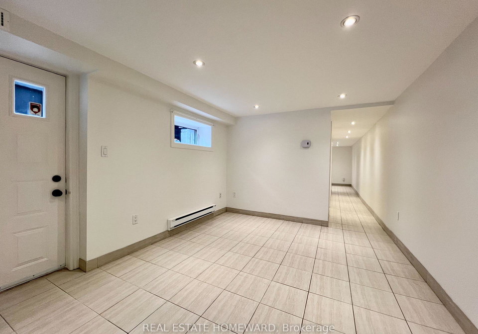 220-pape-avenue-toronto-ontario-e12612668